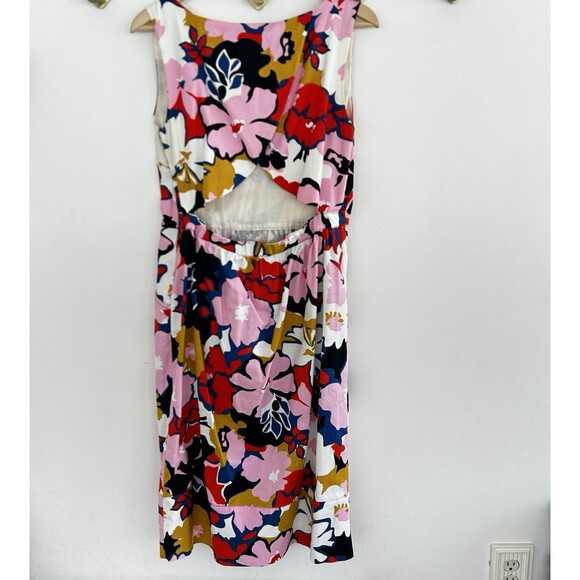 dress - Picture 9 of 11